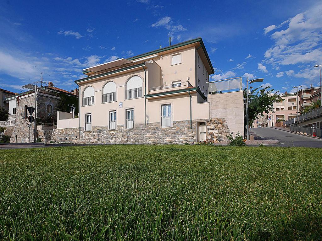 Residence Villa Livia ซานวินเชนโซ ภายนอก รูปภาพ